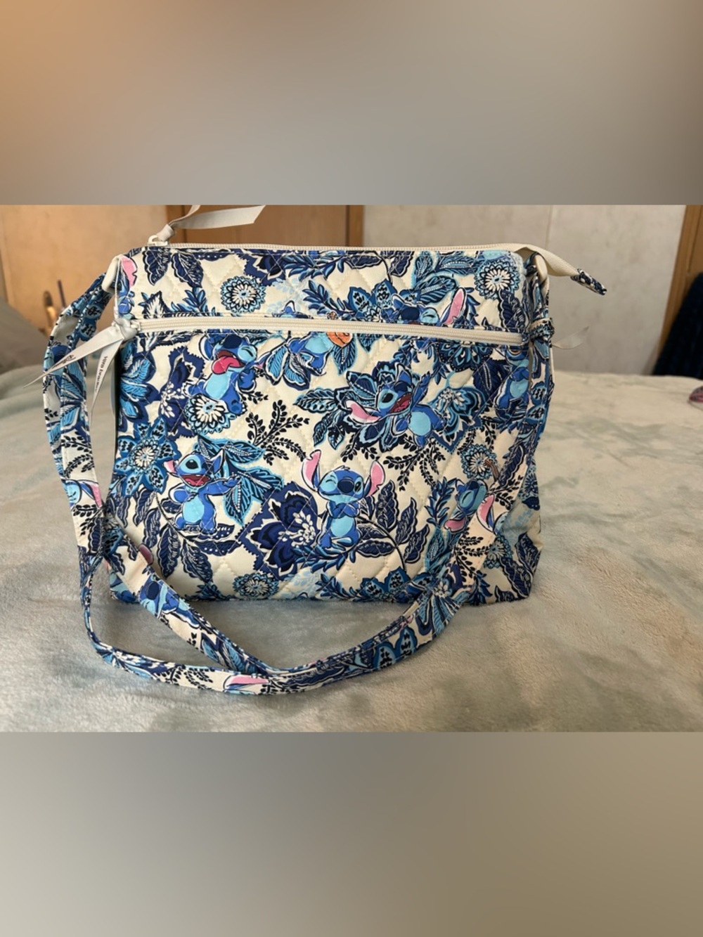 Vera Bradley Disney Original Zip Hipster- Stitch Leafy Blooms